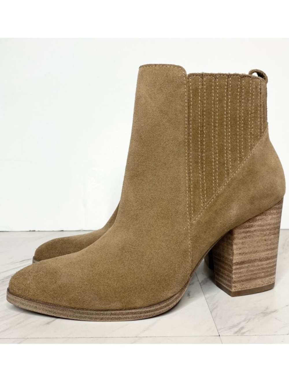 New! Blondo Reese Waterproof Suede Bootie 7M